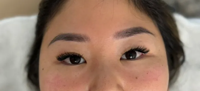 Beautiful client eyes after lash extension at lashes by Shigeru